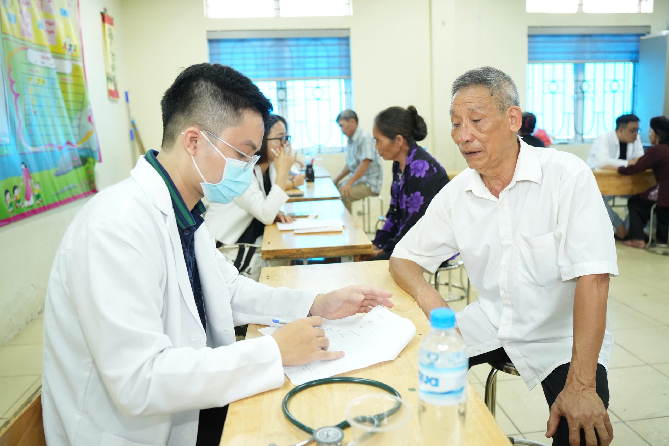 Xã Minh Châu triển khai khám sức khỏe miễn phí toàn dân
