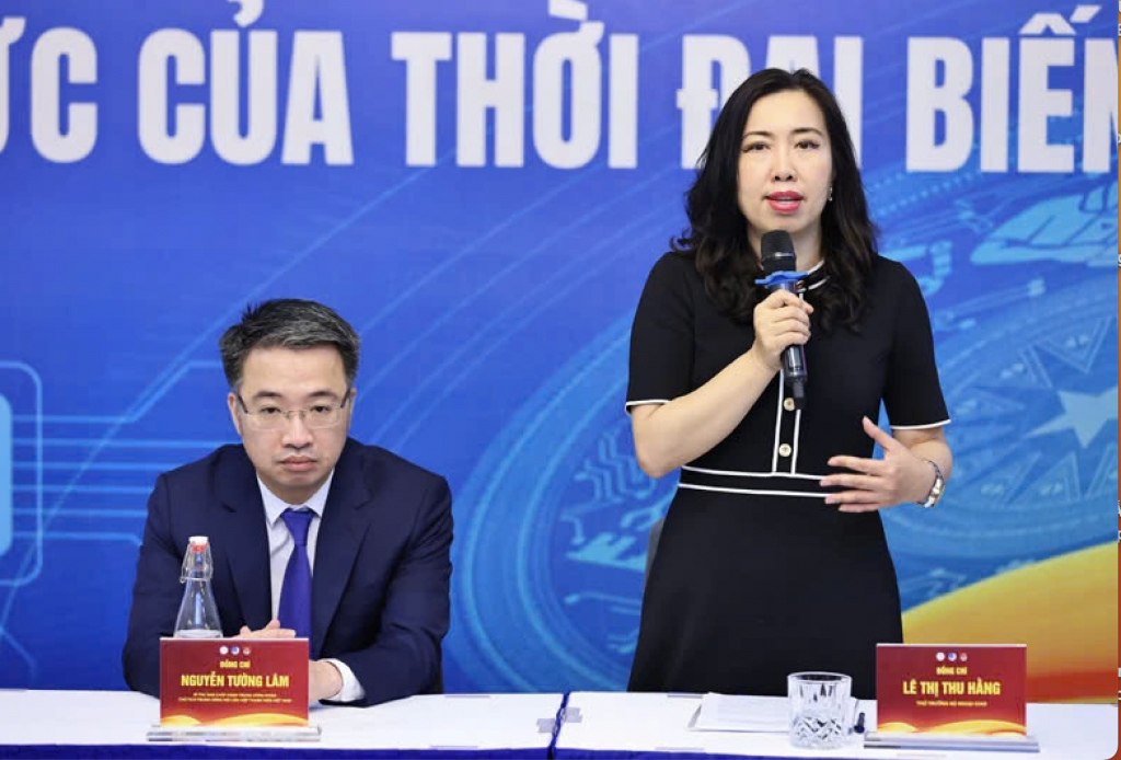 Thứ trưởng Bộ Ngoại giao Lê Thị Thu Hằng 
