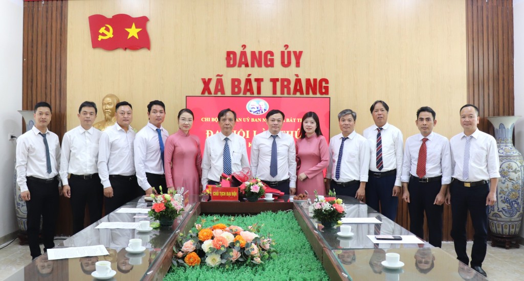 Các cơ quan Đảng xã Bát Tràng tổ chức Đại hội Chi bộ lần thứ I