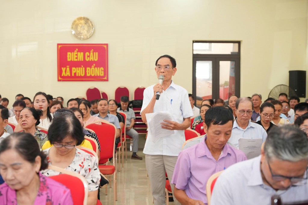 Xã Phù Đổng: Lấy ý kiến đóng góp Dự thảo báo cáo chính trị Đại hội Đảng bộ xã