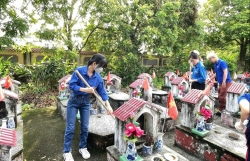 Tuổi trẻ Gia Lâm ra quân hưởng ứng Ngày Chủ nhật xanh
