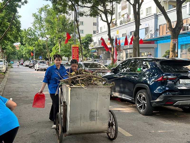 Tuổi trẻ phường Tây Mỗ, Đại Mỗ hưởng ứng Ngày “Chủ nhật xanh”