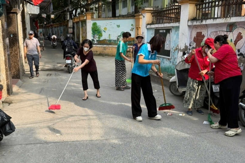 Vĩnh Hưng thi đua vì môi trường sáng - xanh - sạch - đẹp
