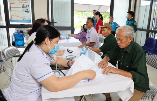 Xã Mê Linh: Tổ chức khám bệnh cho hơn 700 đối tượng chính sách
