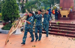 Chăm sóc nghĩa trang liệt sĩ thể hiện đạo lý uống nước nhớ nguồn
