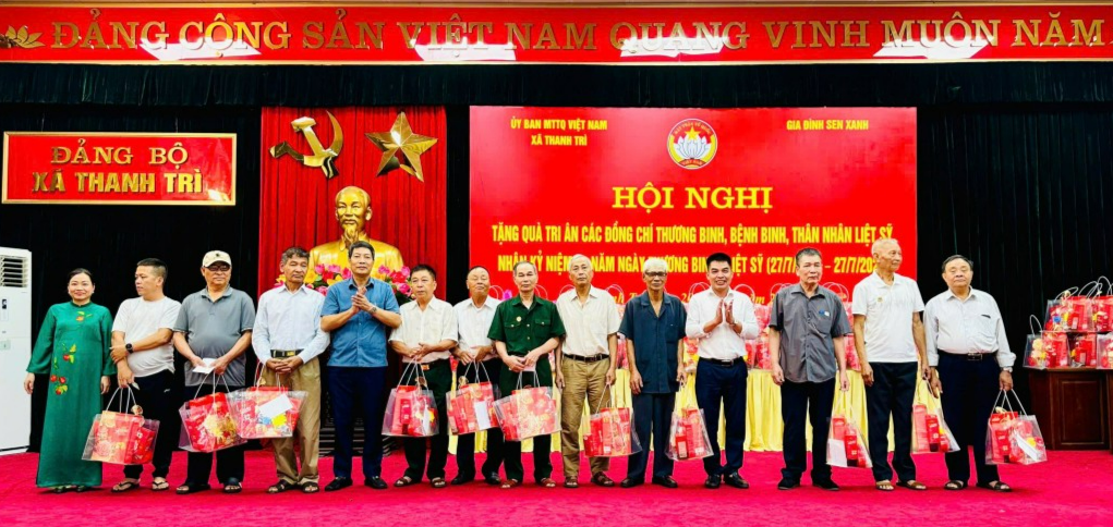 Ủy ban MTTQ xã Thanh Trì tri ân người có công