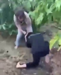 Quảng Ngãi: Một nữ sinh bị đánh hội đồng trong rẫy cà phê