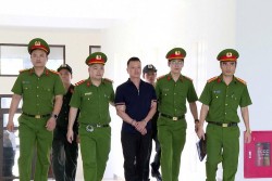 Kỳ 2: Đánh sập đường dây tội phạm từ trại giam đến bàn giấy
