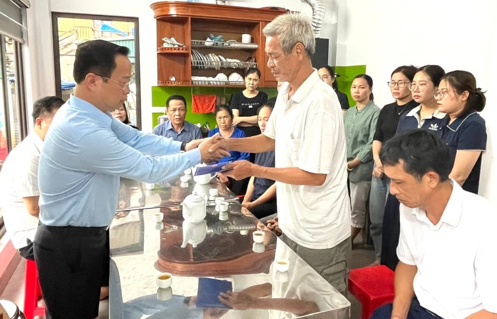 Ngành Giáo dục Hà Nội chia buồn với gia đình học sinh gặp nạn trong vụ lật tàu