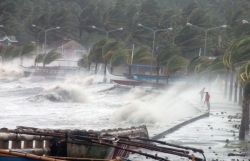 Bão số 3 đi vào phía Nam Hải Phòng và Ninh Bình, cảnh báo mưa dông ở Hà Nội