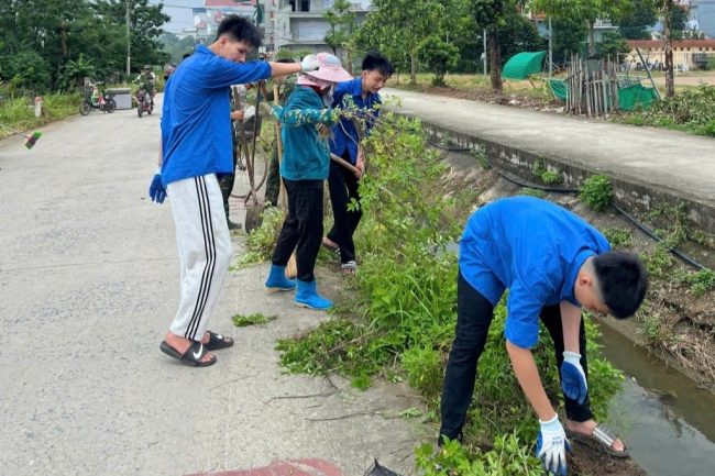 Phản ứng nhanh, chủ động cùng người dân ứng phó với bão số 3