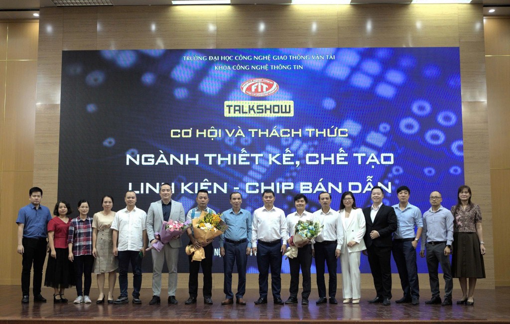 Vi mạch bán dẫn: Ngành học vàng kiến tạo tương lai công nghệ Việt