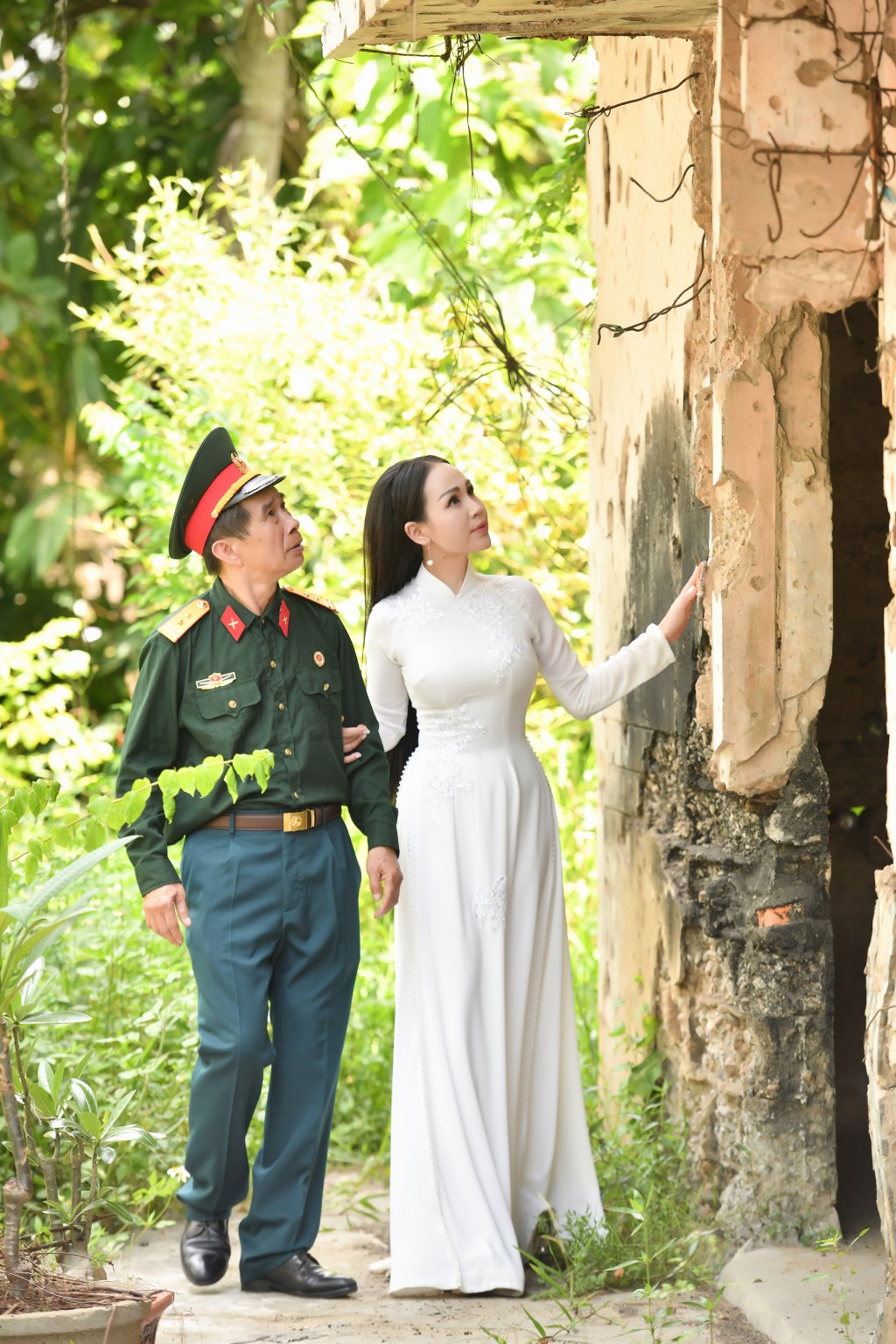 MV “Còn mãi với non sông” - tiếng hát tri ân của Khánh Ly