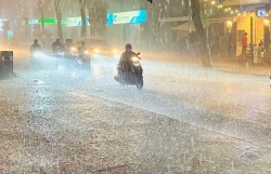 Thời tiết ngày 23/7: Cảnh báo mưa cường suất lớn
