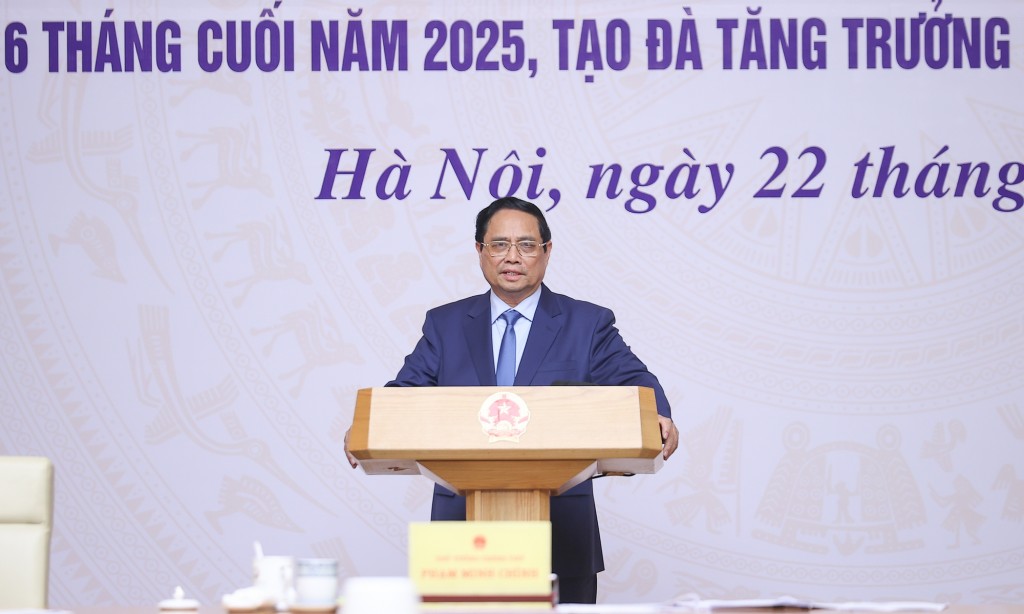 Thủ tướng hoan nghênh những kết quả tích cực, quan trọng mà các cơ quan đại diện Việt Nam ở nước ngoài đã đạt được - Ảnh: VGP/Nhật Bắc