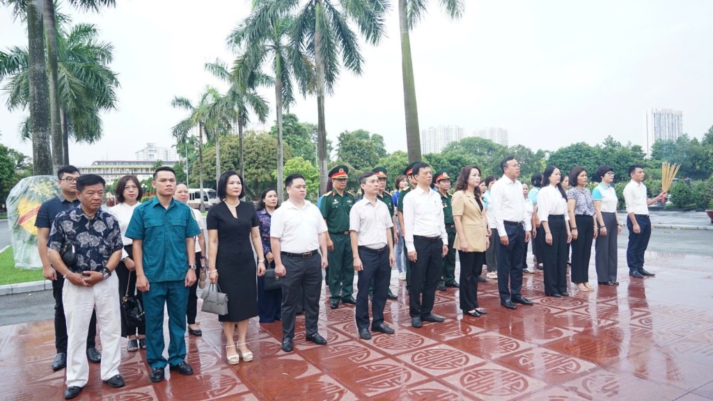 Phường Ba Đình thắp sáng 