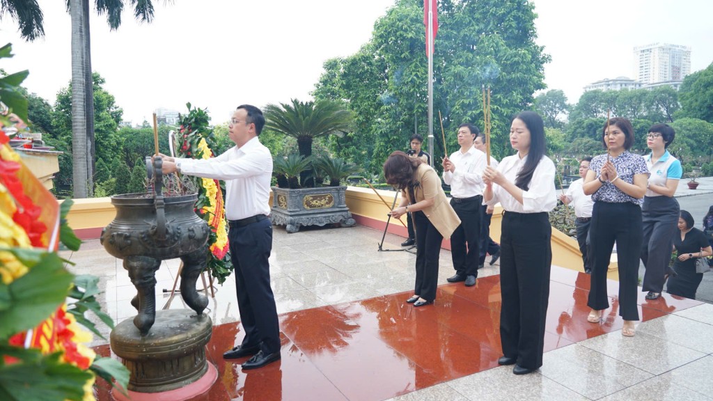 Phường Ba Đình thắp sáng 