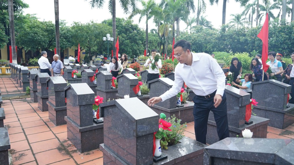 Phường Ba Đình thắp sáng 