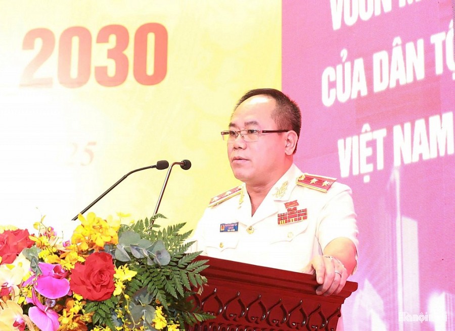 Trung tướng Nguyễn Thanh Tùng, Ủy viên Ban Thường vụ Thành ủy, Bí thư Đảng ủy, Giám đốc Công an thành phố Hà Nội phát biểu khai mạc.