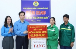 LĐLĐ TP Hà Nội: Trao "Mái ấm Công đoàn" hỗ trợ công nhân môi trường