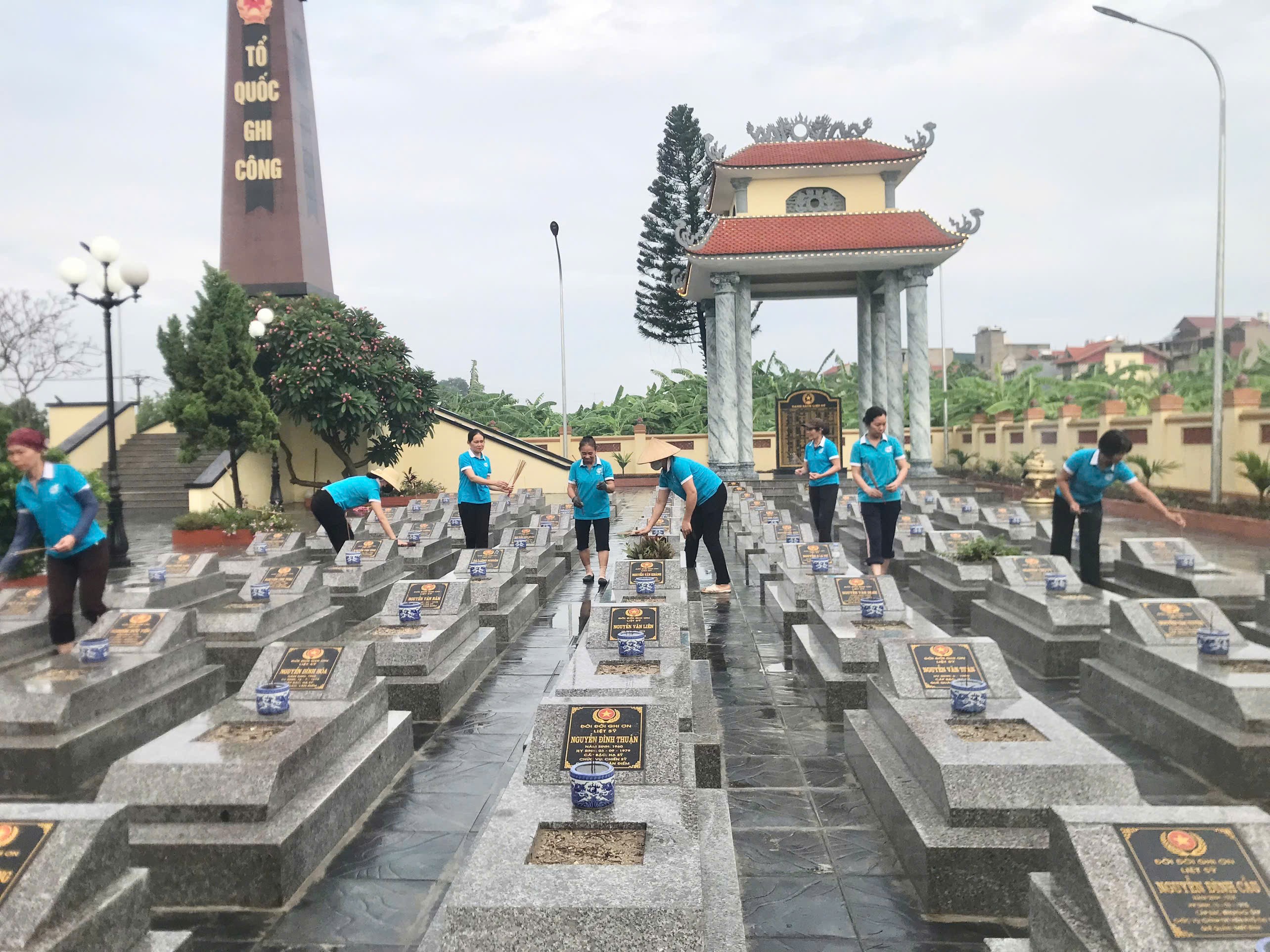 Phụ nữ Thủ đô tổ chức nhiều hoạt động tri ân người có công