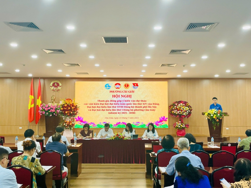 Cầu Giấy: Tổ chức đóng góp ý kiến vào dự thảo văn kiện Đại hội Đảng các cấp