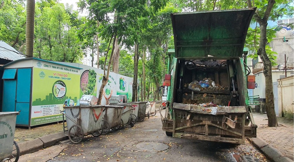 Những nguồn thải ô nhiễm trong lòng phố