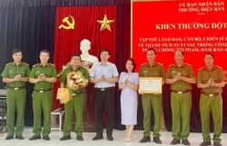 Đà Nẵng: Khen thưởng đột xuất Công an phường Điện Bàn