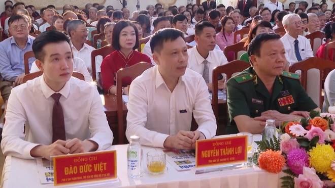 Phát huy vai trò lãnh đạo của Đảng, lấy người dân làm trung tâm