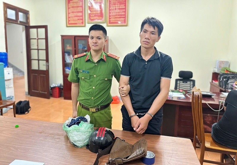 Đối tượng Đặng Quang Dũng bị lực lượng Công an bắt giữ về hành vi giết người, cướp tài sản