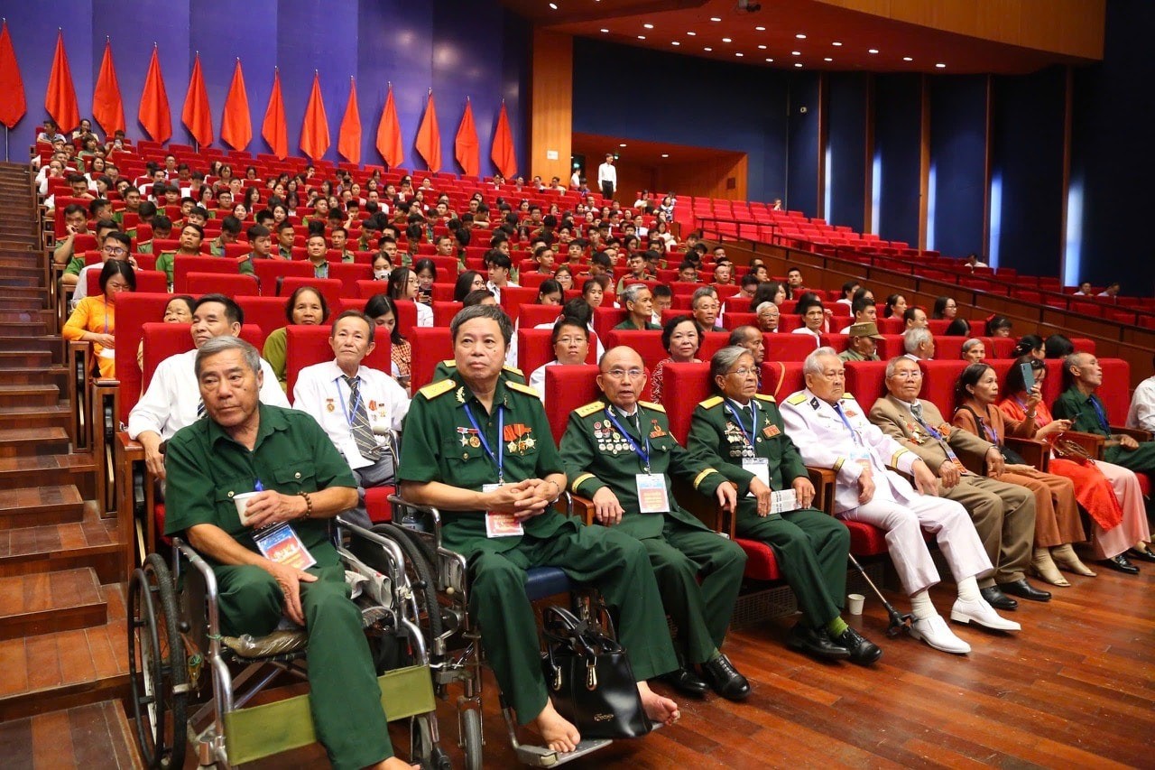 Chăm lo chu đáo để đời sống người có công tốt đẹp hơn