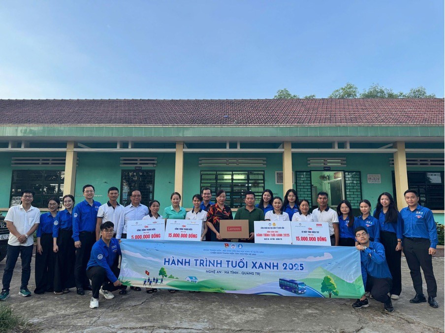 Hành trình tuổi xanh lan tỏa đạo lý “uống nước nhớ nguồn”
