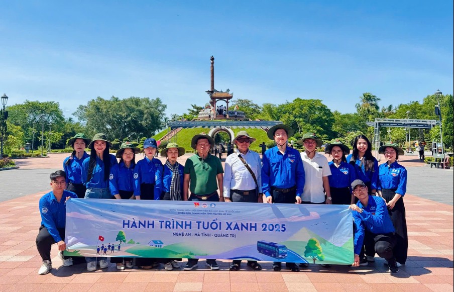 Hành trình tuổi xanh lan tỏa đạo lý “uống nước nhớ nguồn”