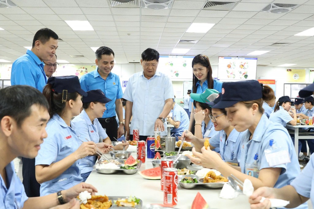 96 năm đồng hành cùng dân tộc, vì hạnh phúc người lao động