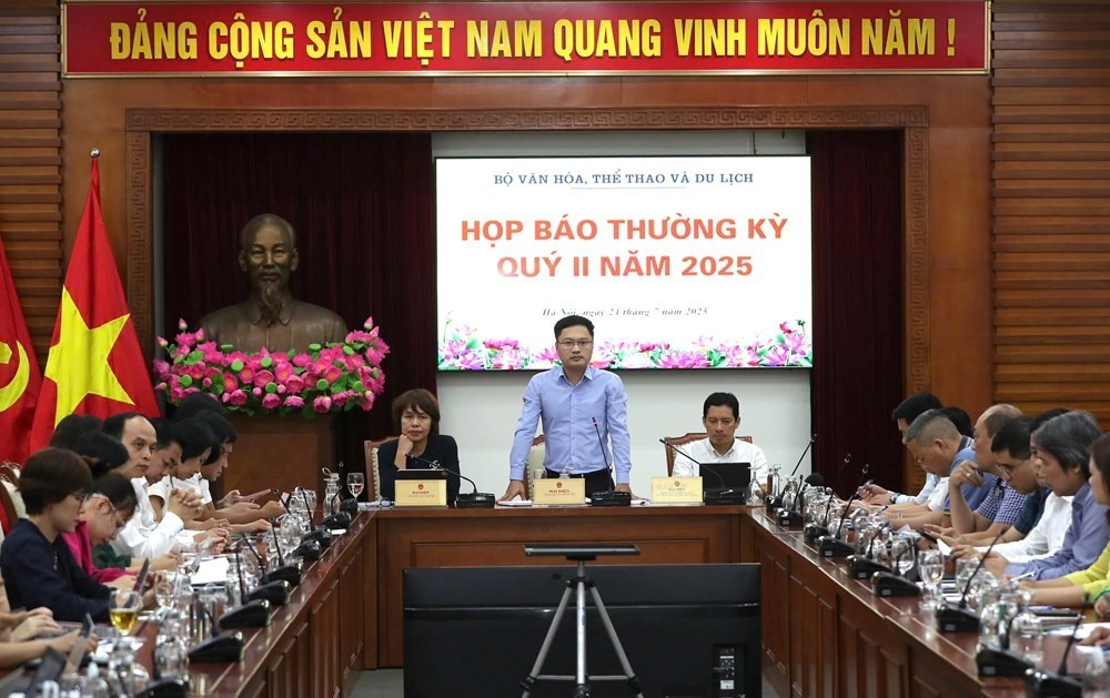 Cao Lê Tuấn Anh, Chánh Văn phòng, Người phát ngôn Bộ VHTTDL chủ trì họp báo