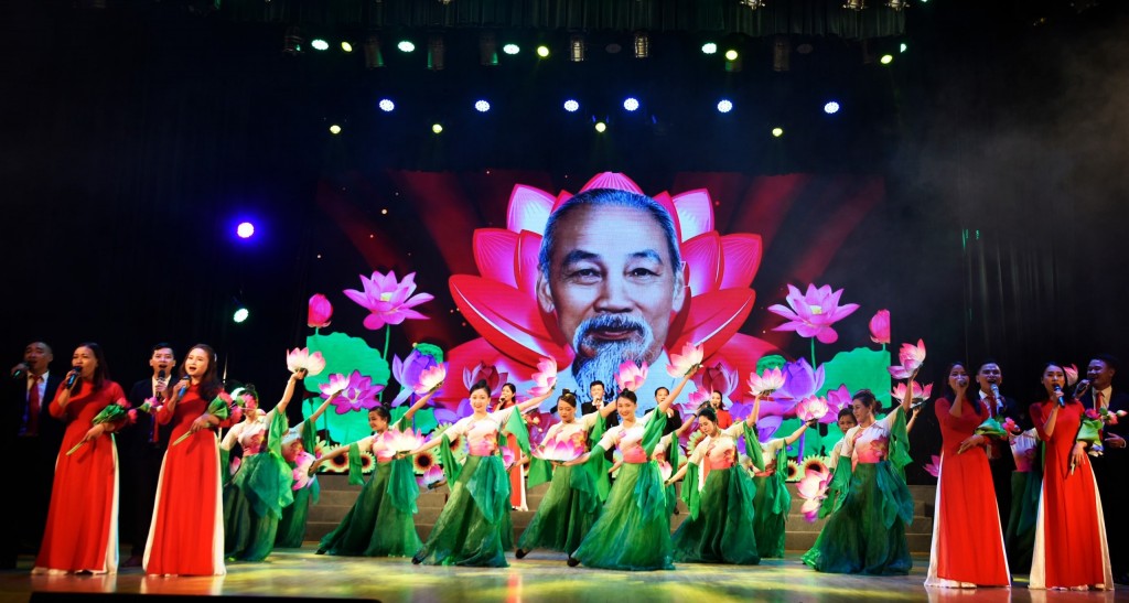 Chủ động đổi mới, sáng tạo hướng tới các sự kiện trọng đại của đất nước