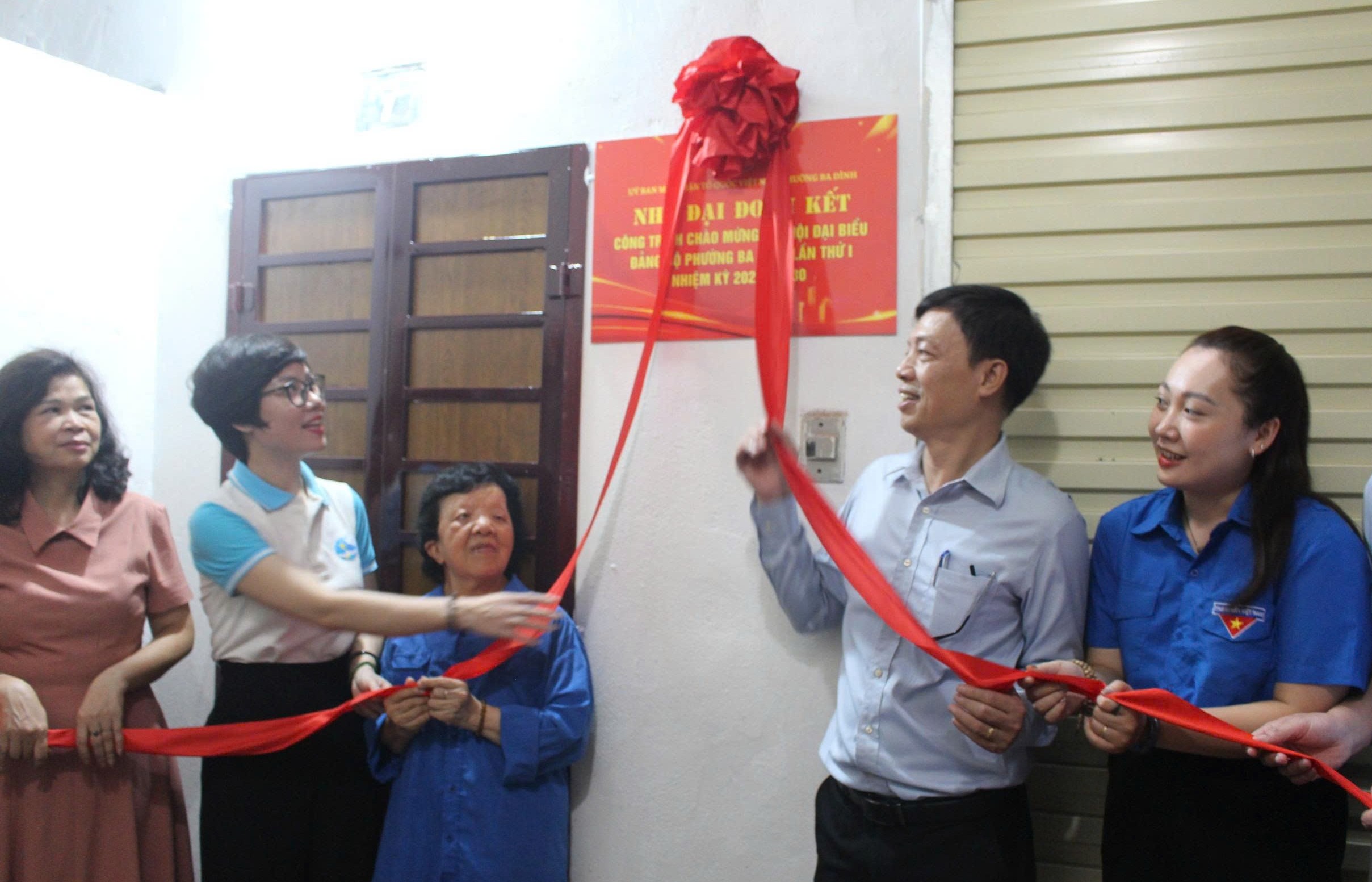 Phường Ba Đình khánh thành công trình sửa chữa nhà Đại đoàn kết