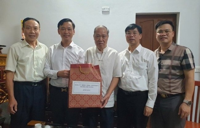 Phường Phú Lương với các hoạt động thiết thực chăm lo người có công