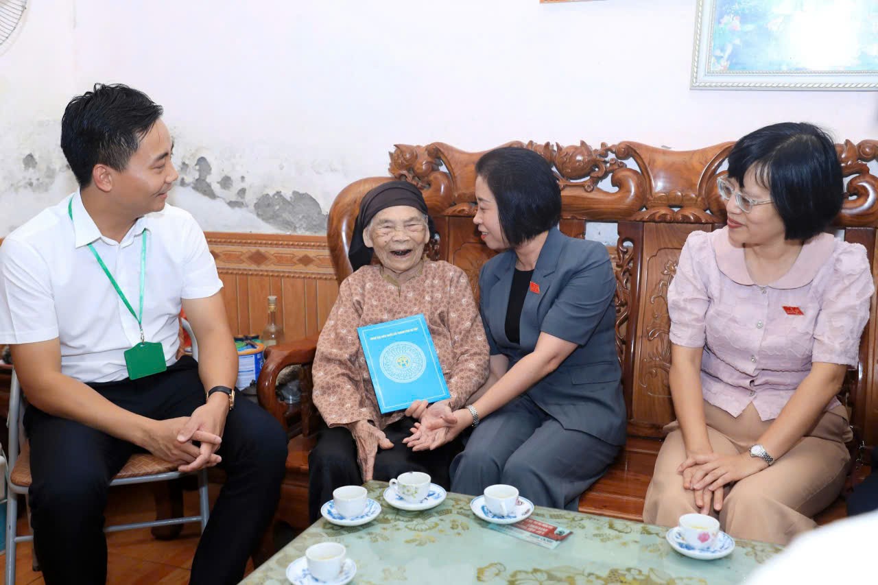 Tri ân trọn vẹn nghĩa tình với người có công