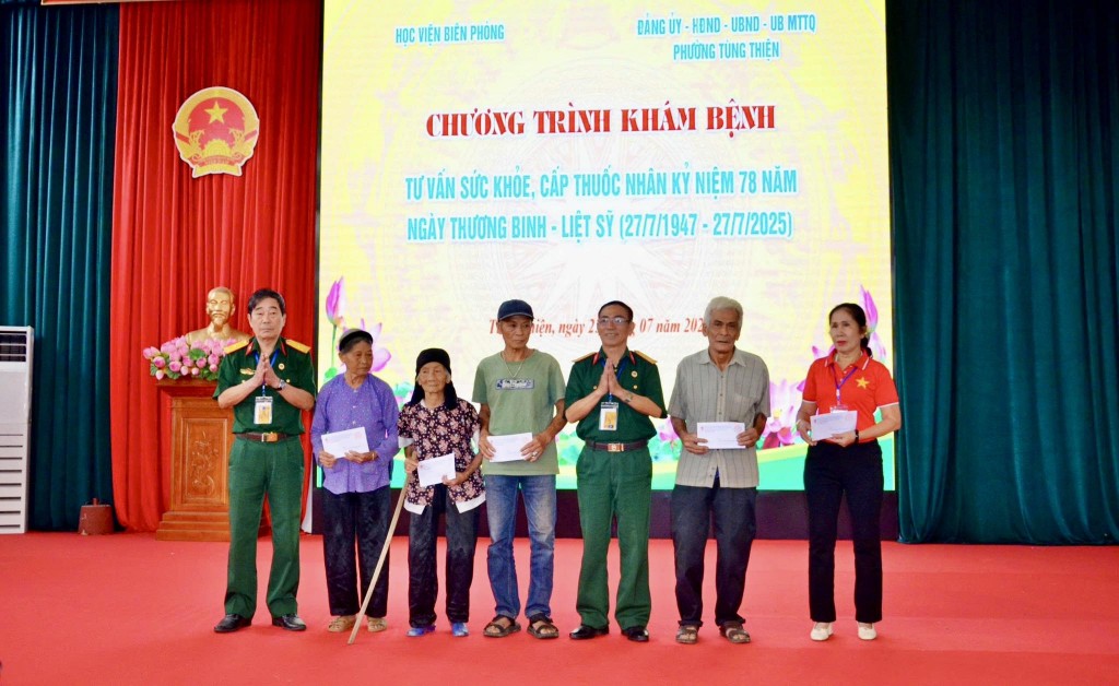 Khám bệnh, tư vấn sức khỏe cho 91 đối tượng chính sách