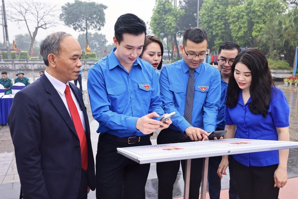 Bài 4: Gen Z đang viết nên “bản tuyên ngôn” văn hóa sáng tạo