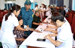 Khám bệnh, tư vấn sức khỏe cho 91 đối tượng chính sách