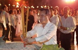 Hơn 25.000 ngọn nến thắp sáng tinh thần bất diệt của các Anh hùng liệt sĩ