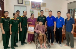 Tuổi trẻ Bát Tràng nguyện sống xứng đáng với truyền thống cha anh