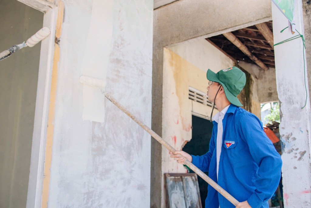 Những ngôi nhà mới không chỉ là nơi trú ngụ an toàn mà còn là động lực để người dân nghèo vươn lên trong cuộc sống.