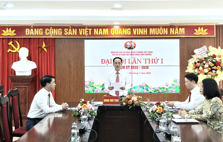 Quyết tâm xây dựng Chi bộ trong sạch, vững mạnh