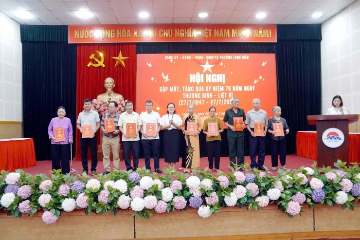 Phường Long Biên: Chăm lo đời sống người có công và gia đình chính sách