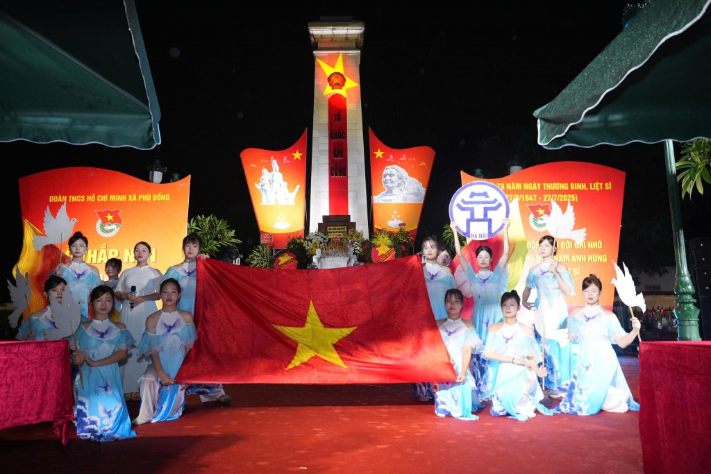 Đẩy mạnh công tác 