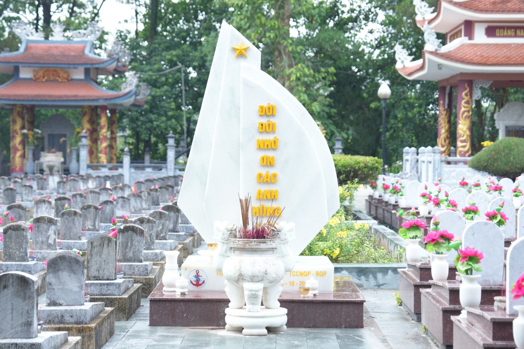 Hành trình tri ân một thế hệ thanh xuân đã hóa thành bất tử