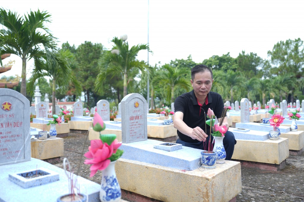 Hành trình tri ân một thế hệ thanh xuân đã hóa thành bất tử